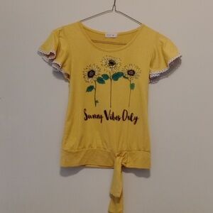 Sunny Vibes Tee